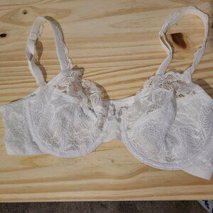 Bali lacey back closure white bra